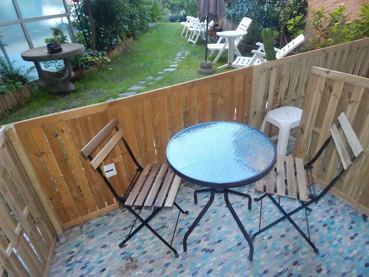 Guest House Berzefi Bergeggi 0*,  Italy